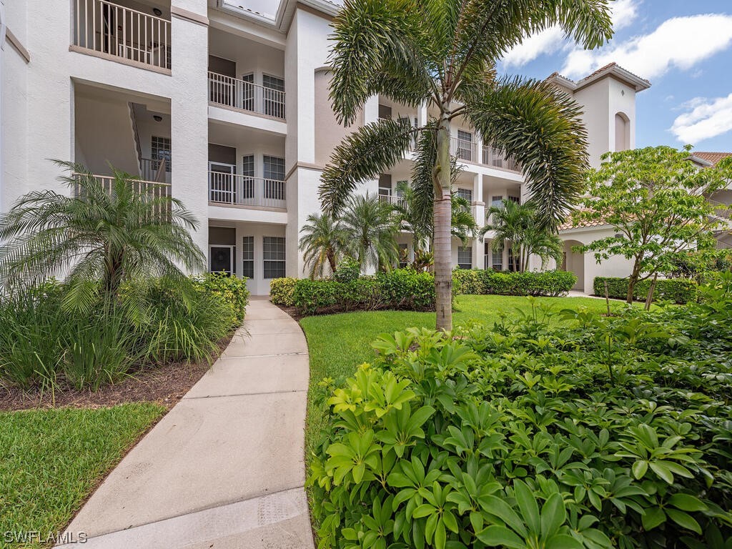 8259 Parkstone Place #8-202 Naples FL 34120 223055448 image1