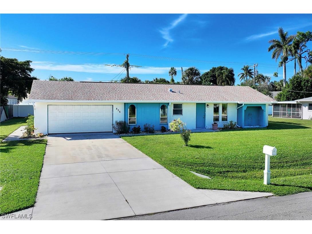 826 103rd Avenue N Naples FL 34108 223078876 image1