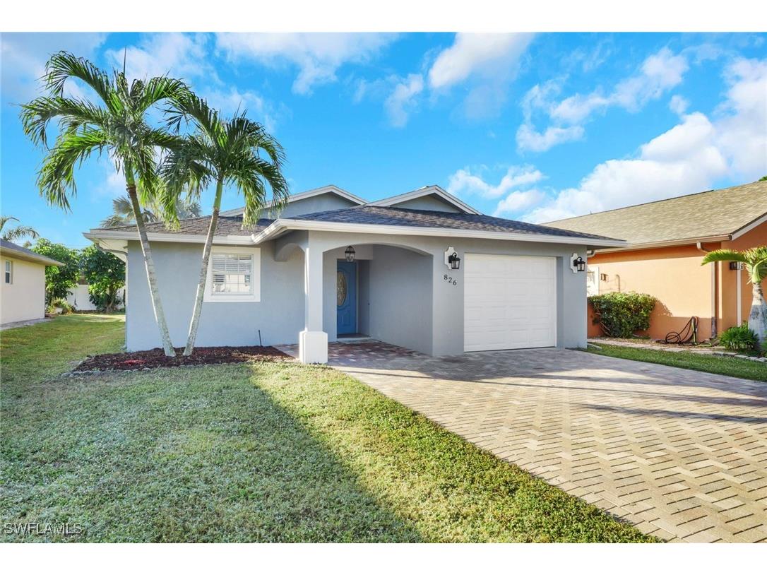826 109th Avenue N Naples FL 34108 225082645 image1