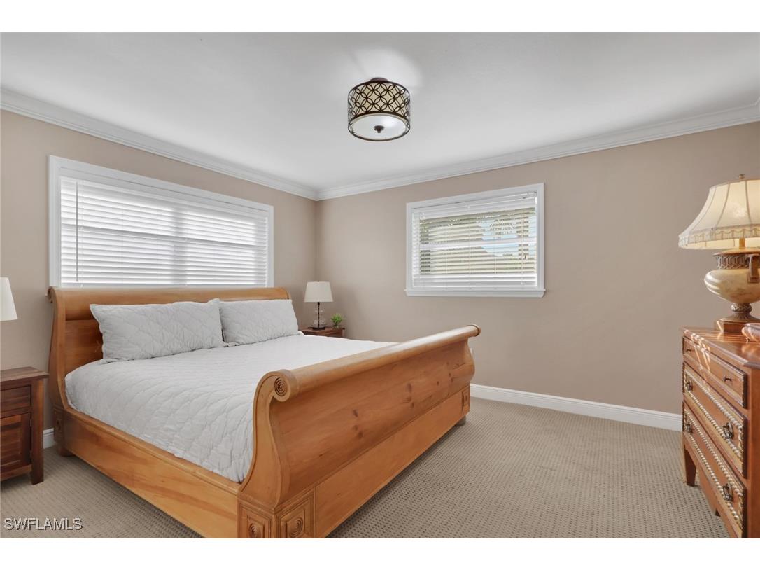 826 109th Avenue N Naples FL 34108 225082645 image18