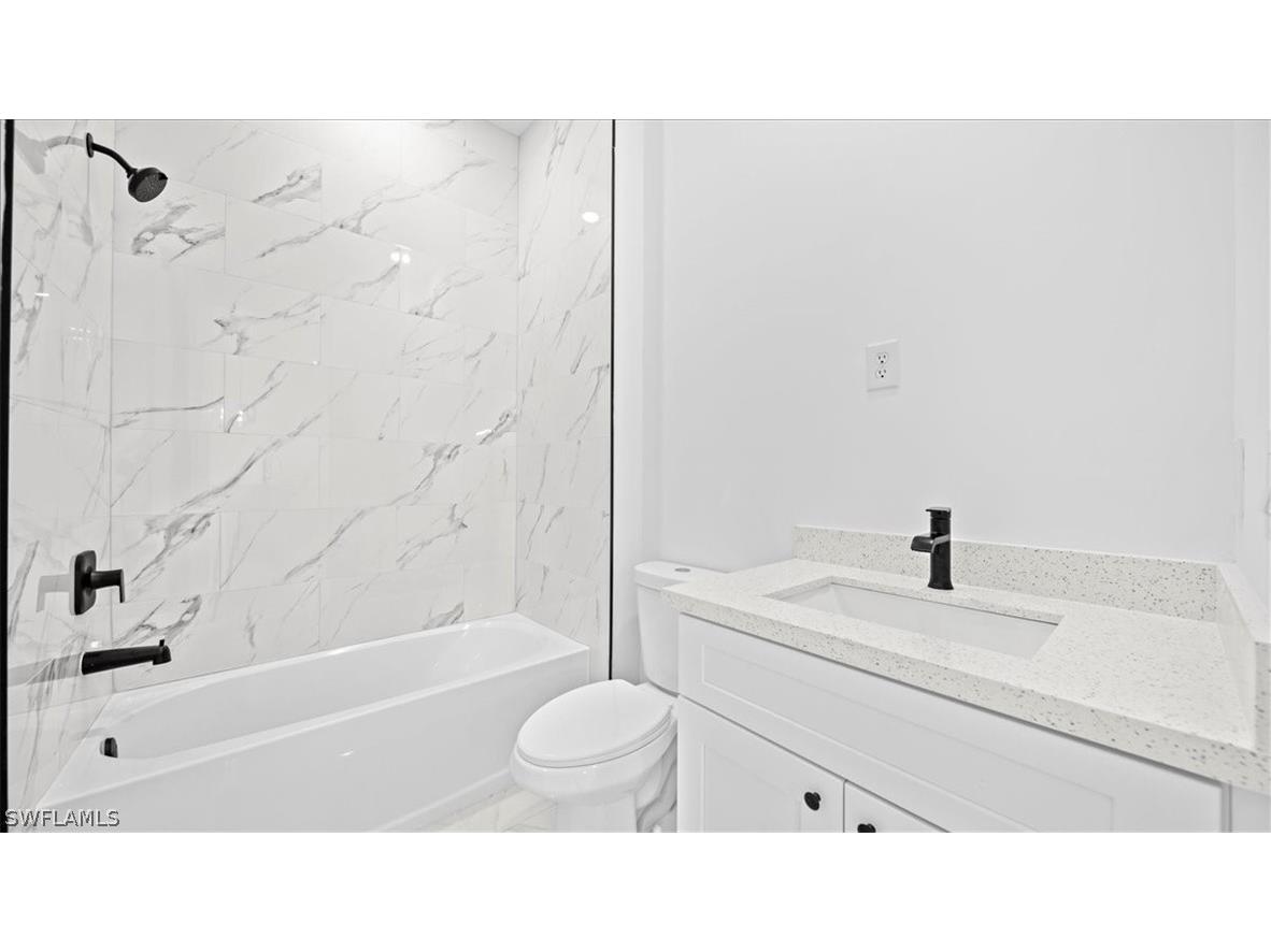 826/828 Diplomat Parkway E Cape Coral FL 33909 226009952 image18