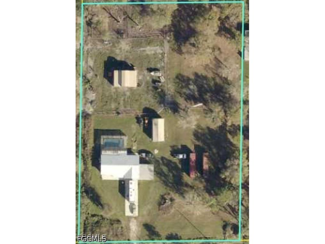 826 B Road Labelle FL 33935 2026020441 image23