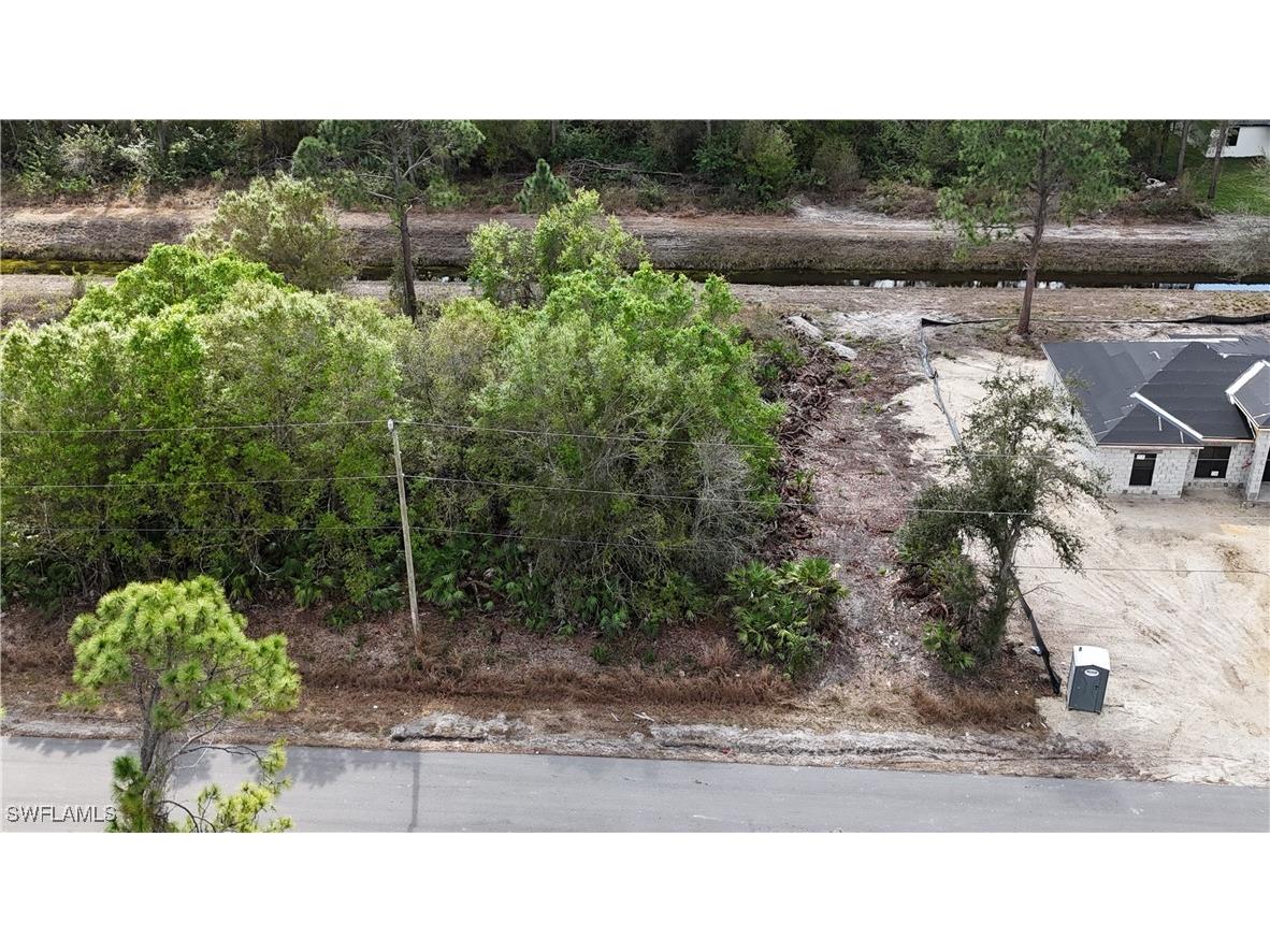 826 Calumet Street E Lehigh Acres FL 33974 225013526 image1