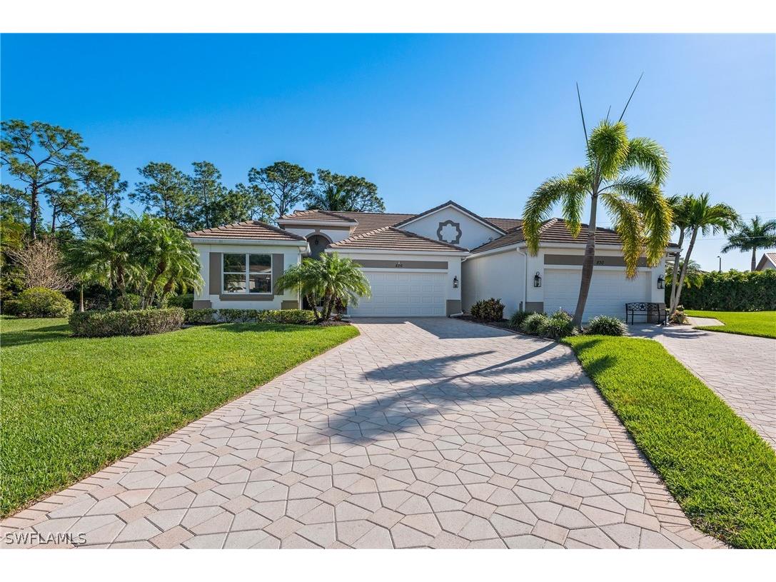 826 Grafton Court Naples FL 34104 224029521 image1