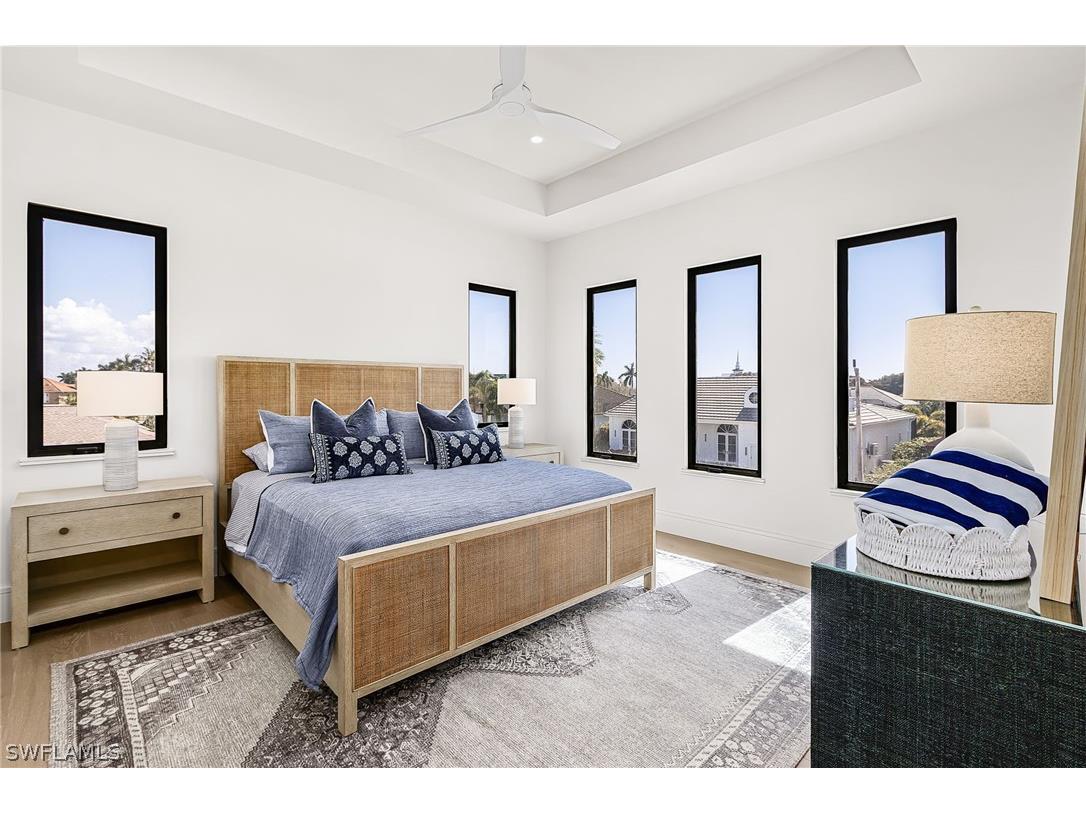 826 Magnolia Court Marco Island FL 34145 224103334 image18