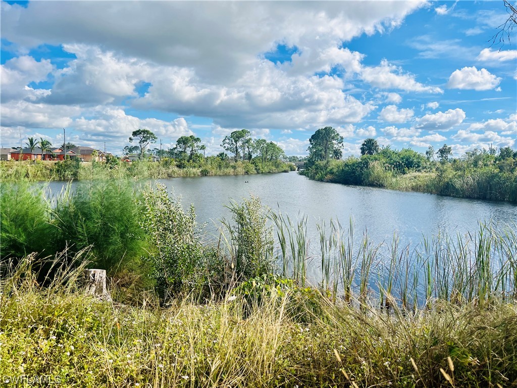 826 NE 39th Street Cape Coral FL 33909 223084461 image1