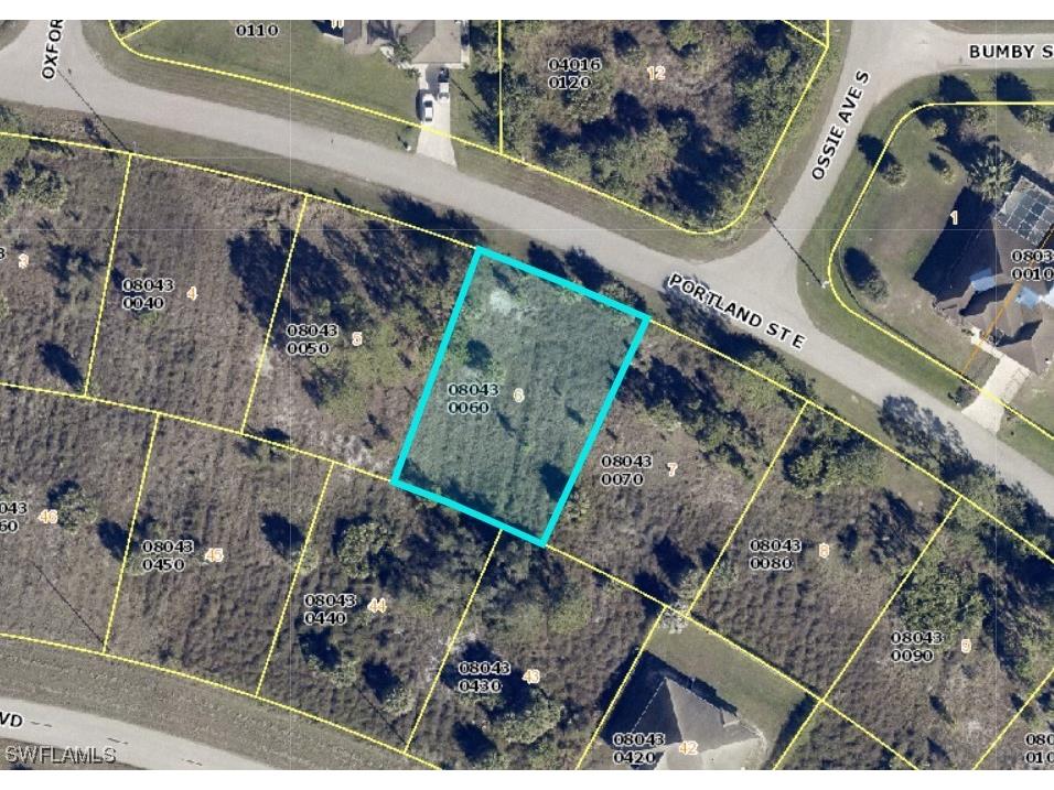 826 Portland Street E Lehigh Acres FL 33974 223088896 image1