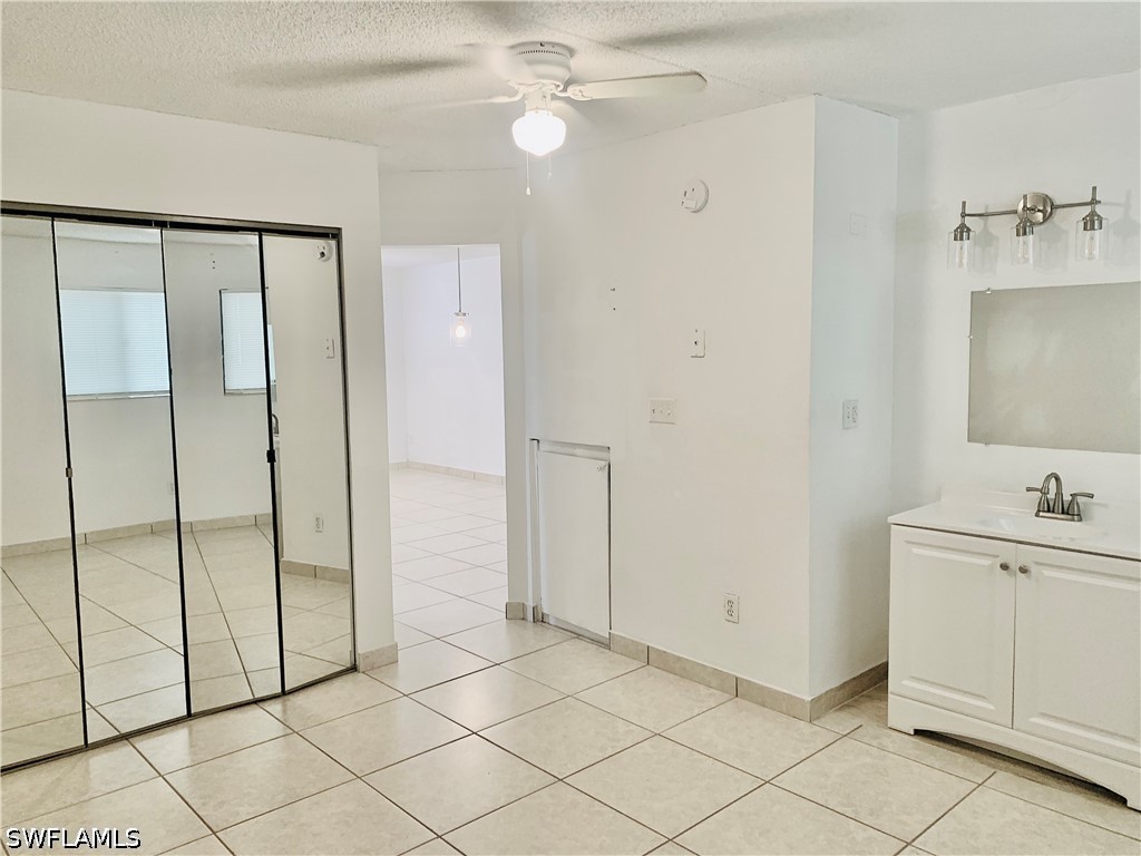 826 Wiggins Pass Road #201 Naples FL 34110 226018931 image10