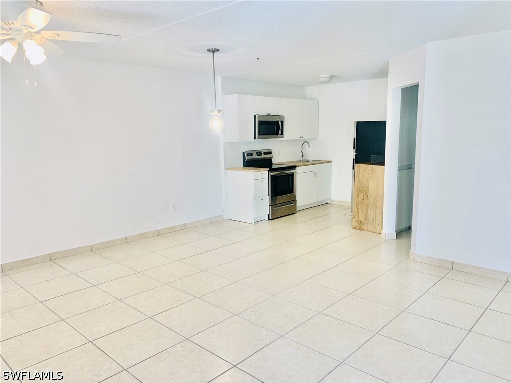 826 Wiggins Pass Road #201 Naples FL 34110 226018931 image4