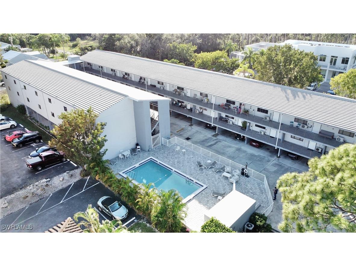 826 Wiggins Pass Road #214 Naples FL 34110 226003607 image1