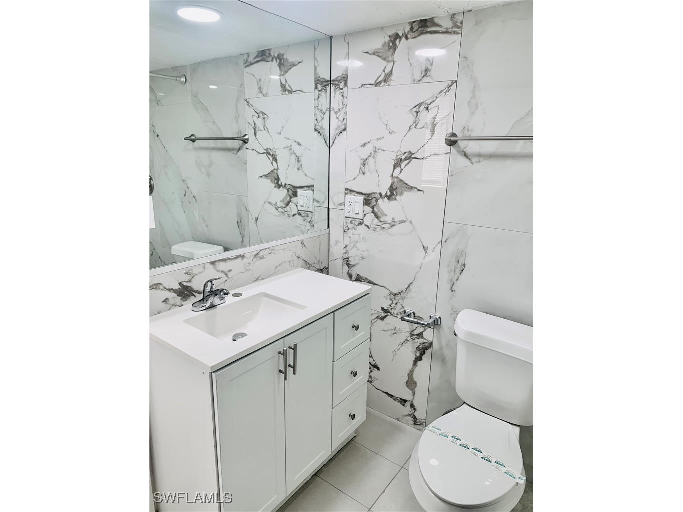 826 Wiggins Pass Road #214 Naples FL 34110 226003607 image16