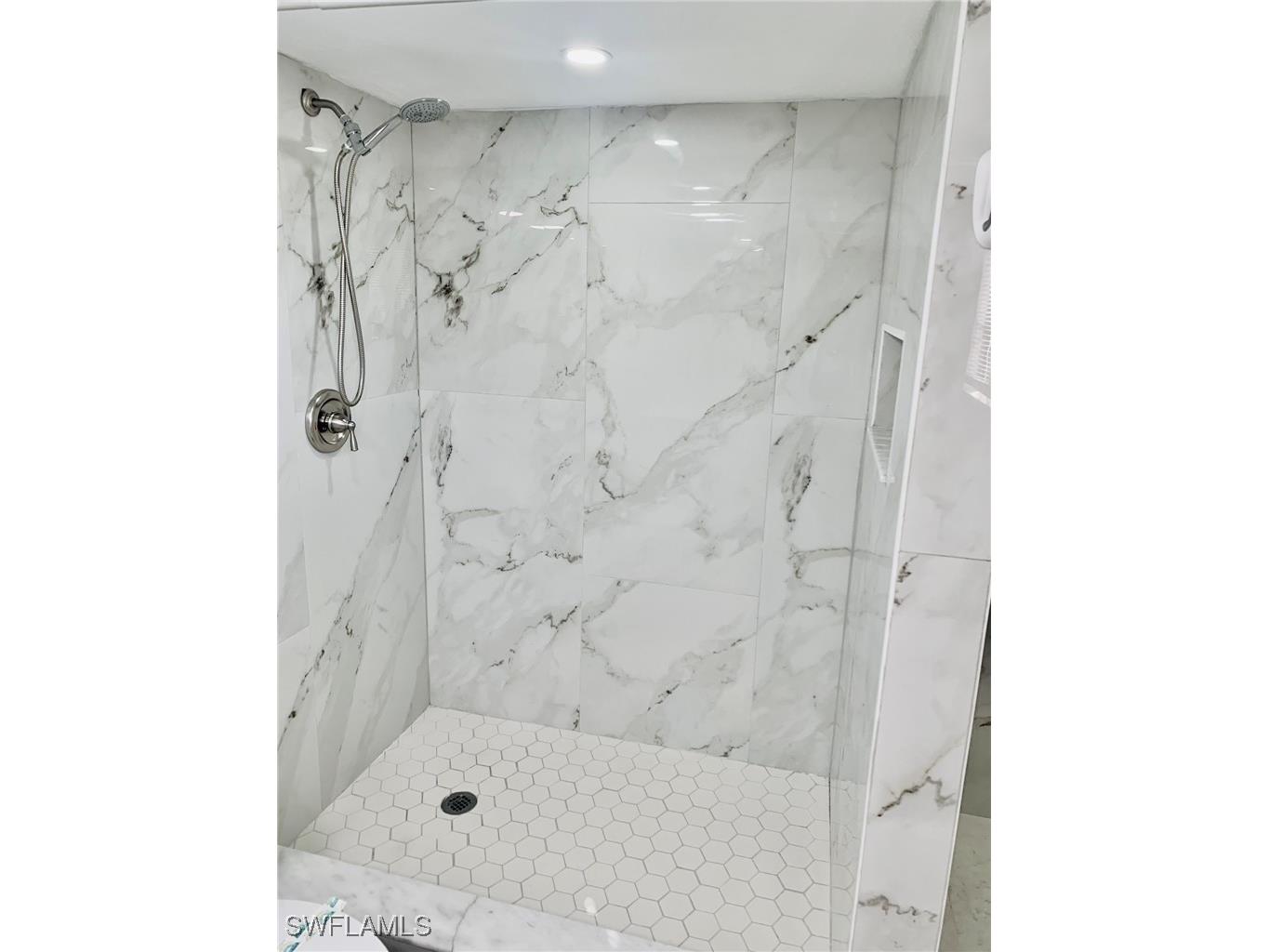 826 Wiggins Pass Road #214 Naples FL 34110 226003607 image18