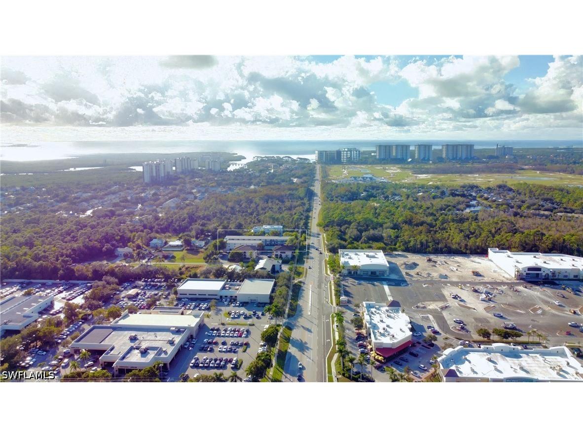 826 Wiggins Pass Road #302 Naples FL 34110 226018929 image2