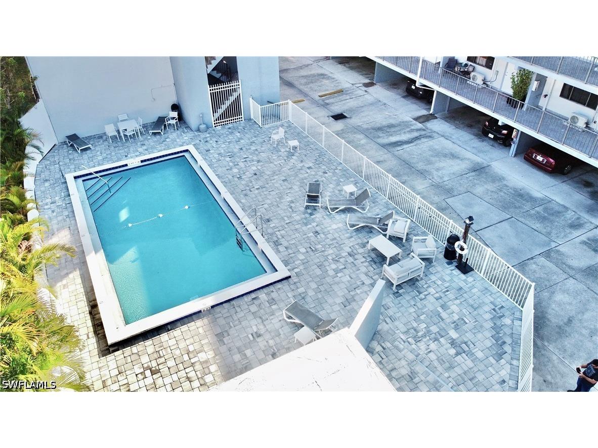 826 Wiggins Pass Road #302 Naples FL 34110 226018929 image3