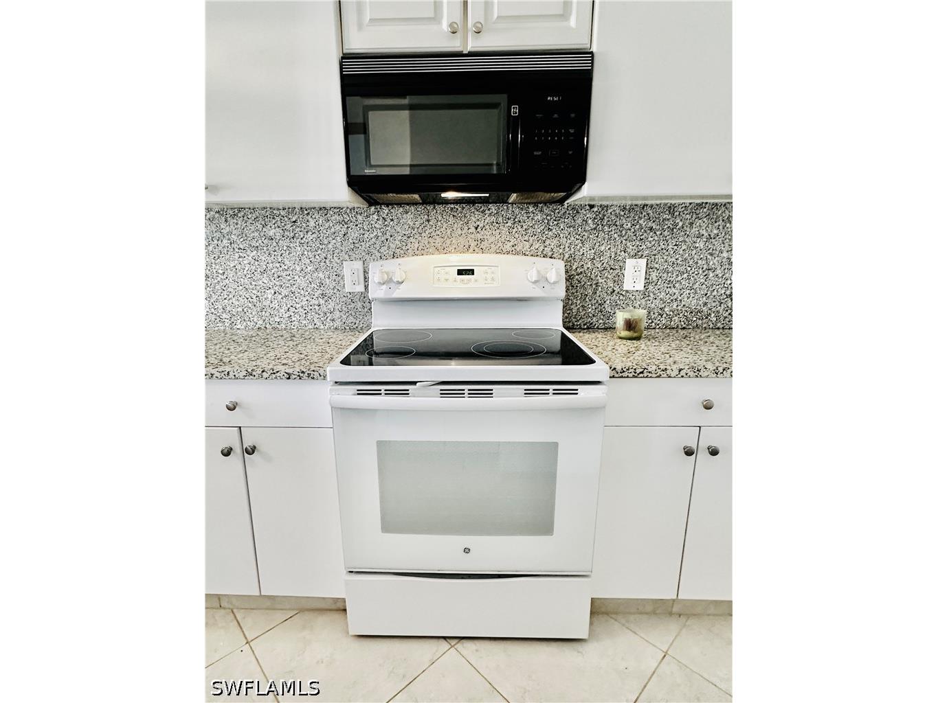 826 Wiggins Pass Road #302 Naples FL 34110 226018929 image9