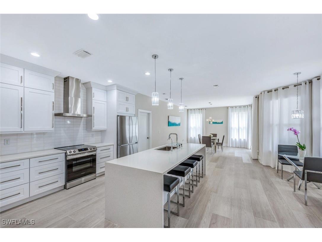 8260 Laurel Lakes Boulevard Naples FL 34119 226005008 image11
