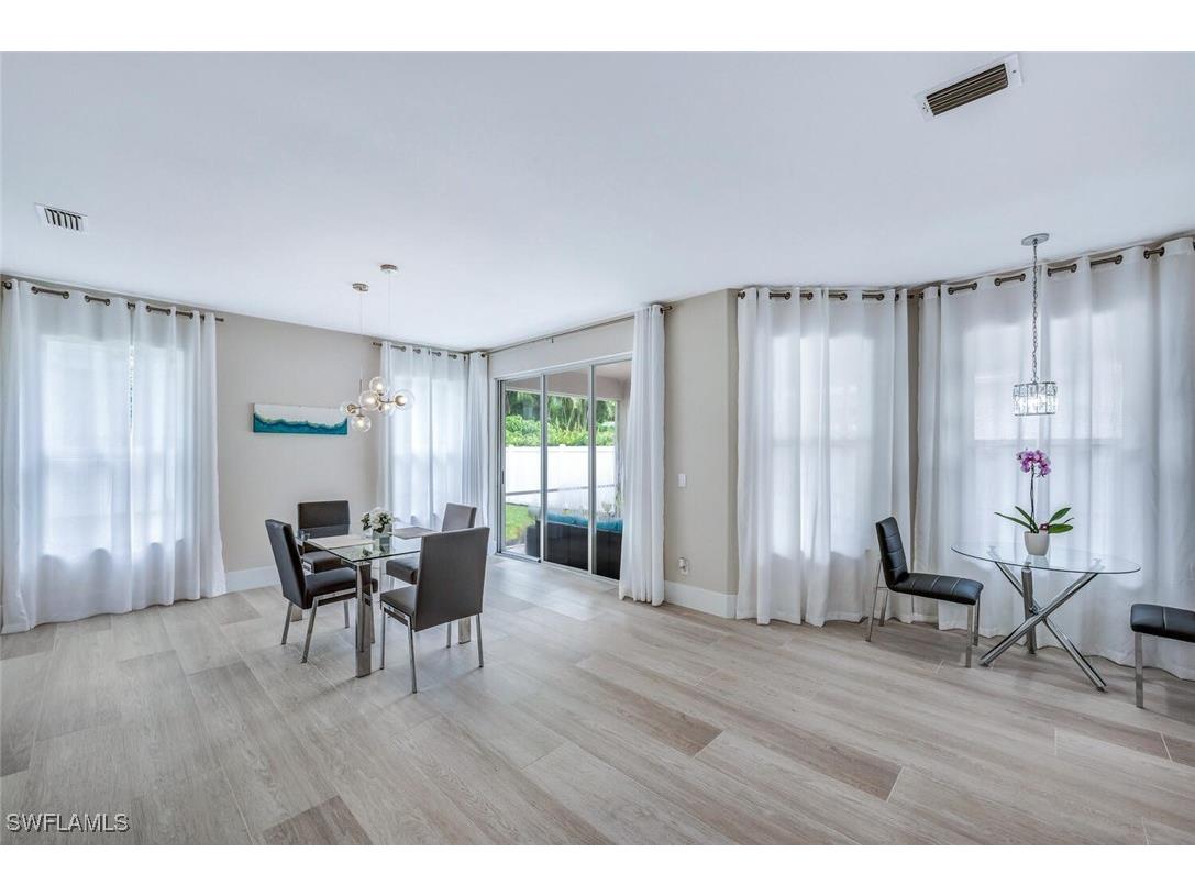 8260 Laurel Lakes Boulevard Naples FL 34119 226005008 image20