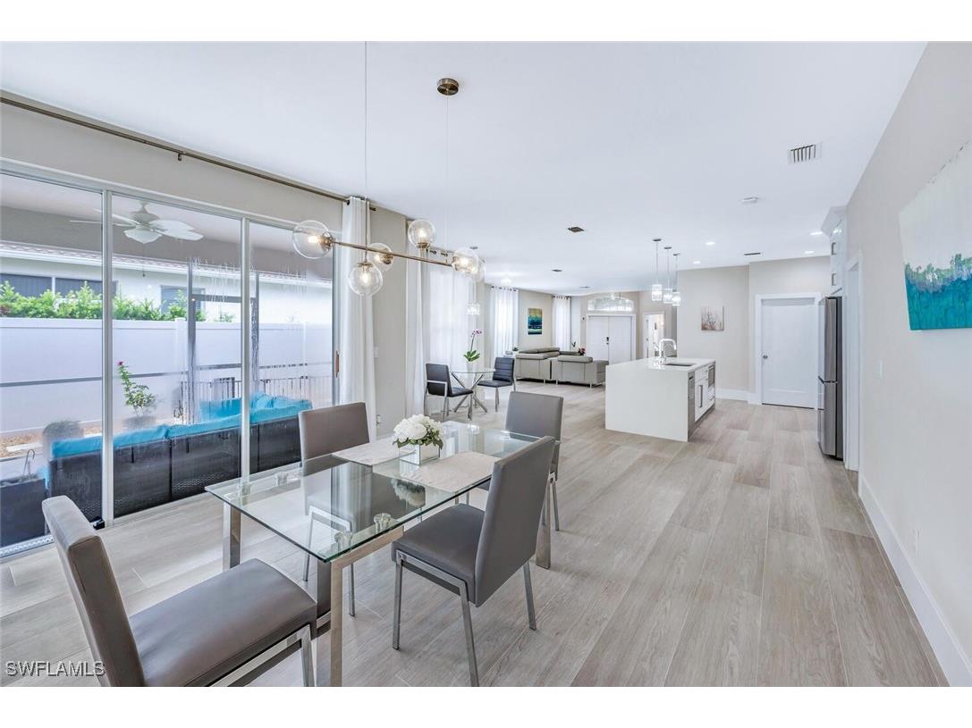 8260 Laurel Lakes Boulevard Naples FL 34119 226005008 image21