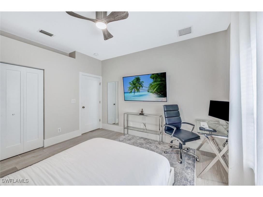 8260 Laurel Lakes Boulevard Naples FL 34119 226005008 image28