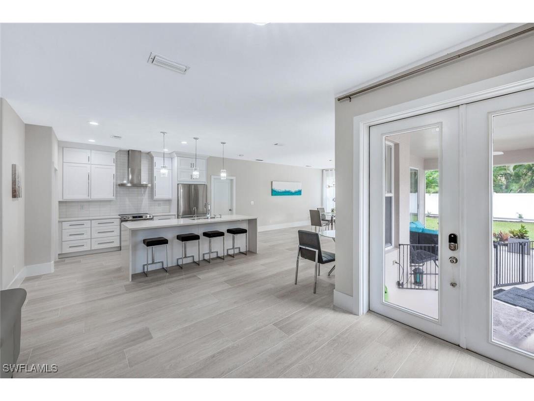 8260 Laurel Lakes Boulevard Naples FL 34119 226005008 image8