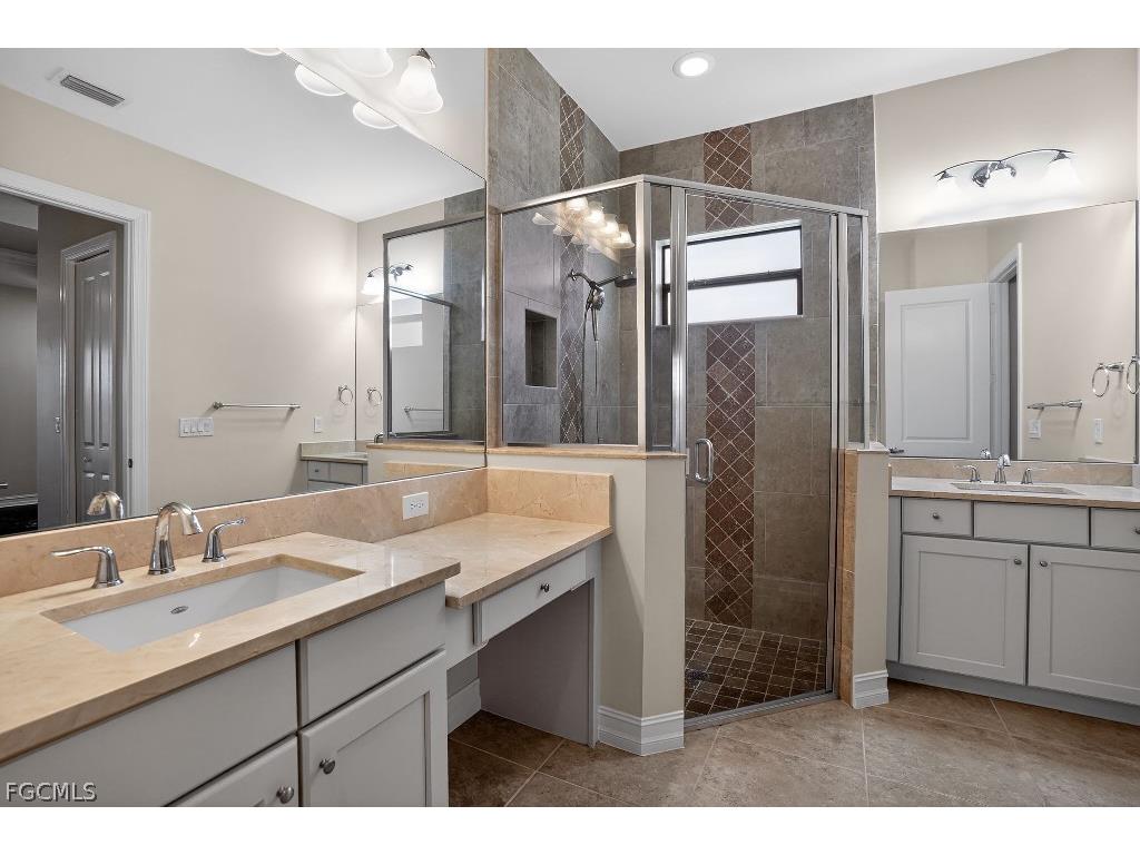 8260 Venetian Pointe Drive Fort Myers FL 33908 2026008842 image19