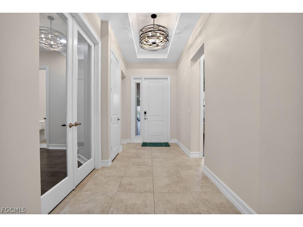 8260 Venetian Pointe Drive Fort Myers FL 33908 2026008842 image2