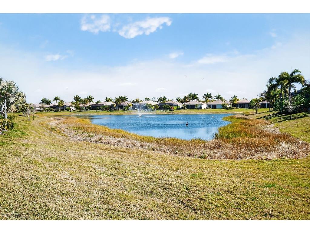 8260 Venetian Pointe Drive Fort Myers FL 33908 2026008842 image26