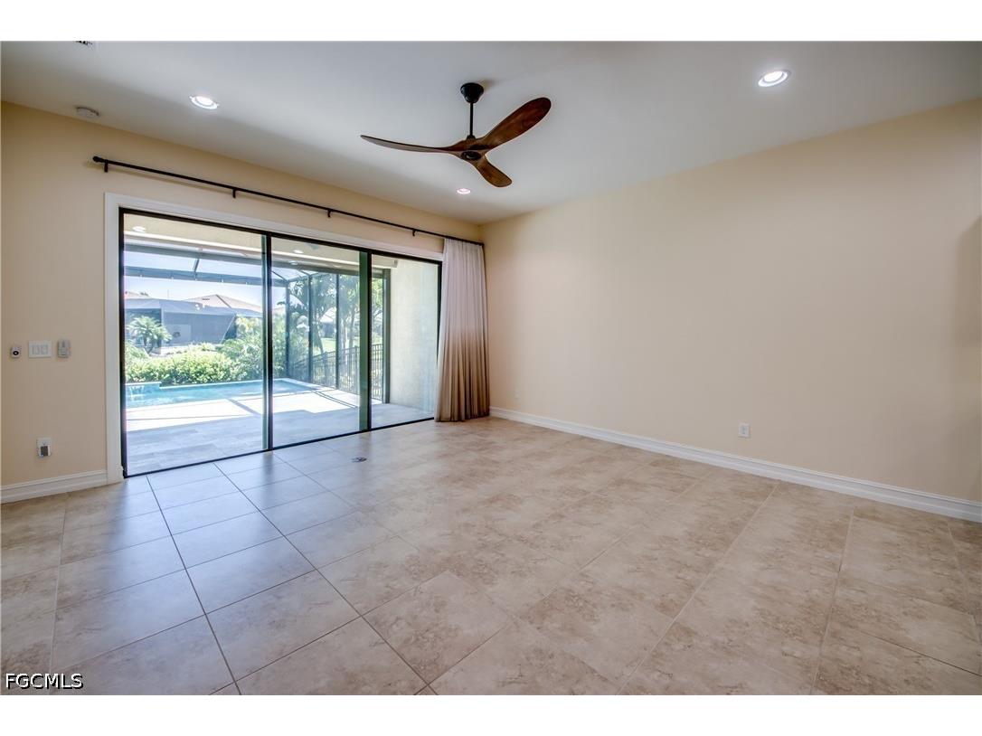 8260 Venetian Pointe Drive Fort Myers FL 33908 2026028592 image20