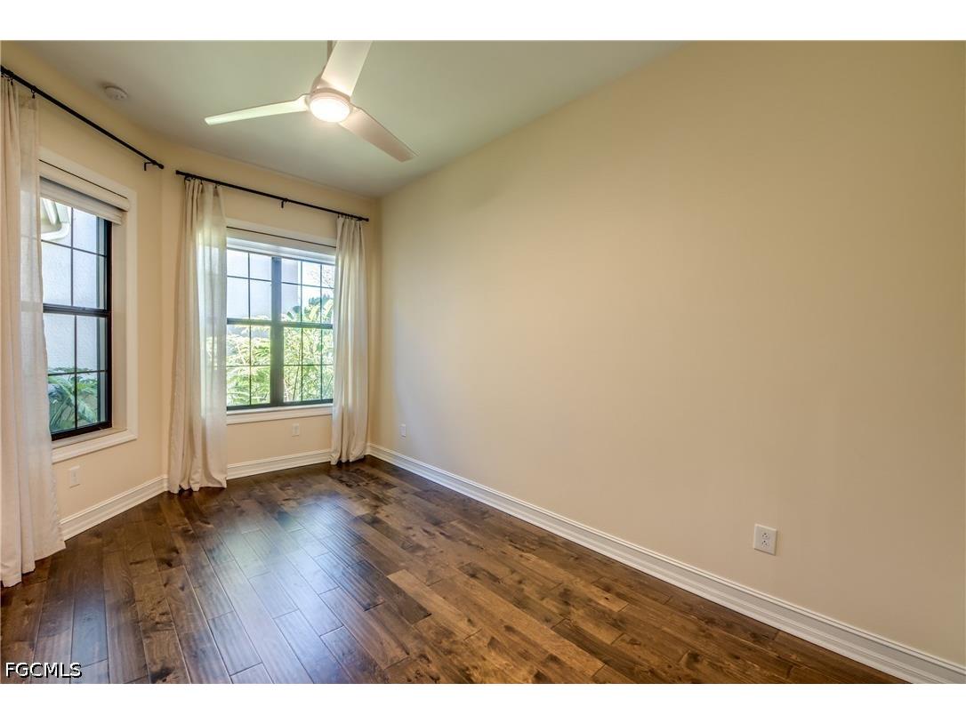 8260 Venetian Pointe Drive Fort Myers FL 33908 2026028592 image29