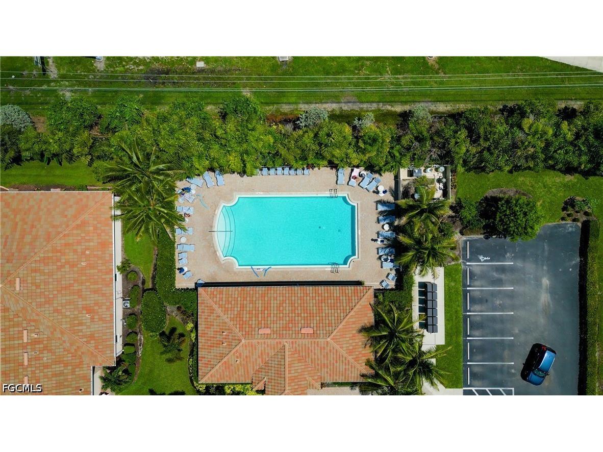 8260 Venetian Pointe Drive Fort Myers FL 33908 2026028592 image50