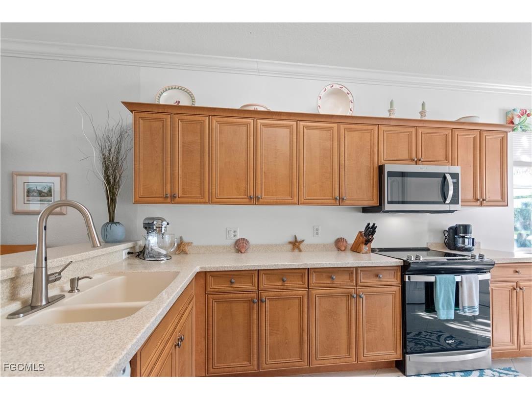 8261 Pathfinder Loop #730 Fort Myers FL 33919 2025006986 image1