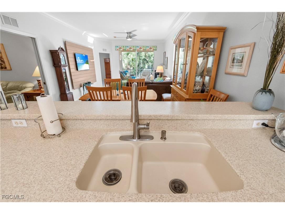 8261 Pathfinder Loop #730 Fort Myers FL 33919 2025006986 image6