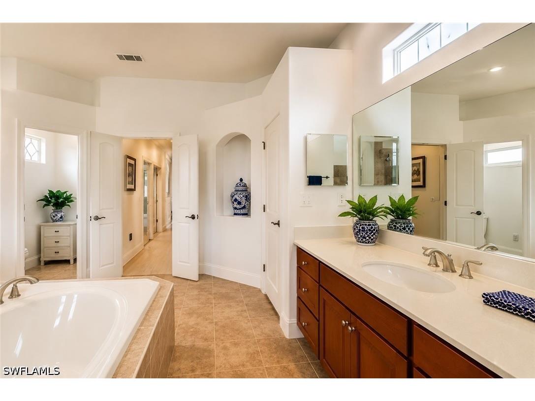 8263 Potomac Lane Naples FL 34104 226024709 image35