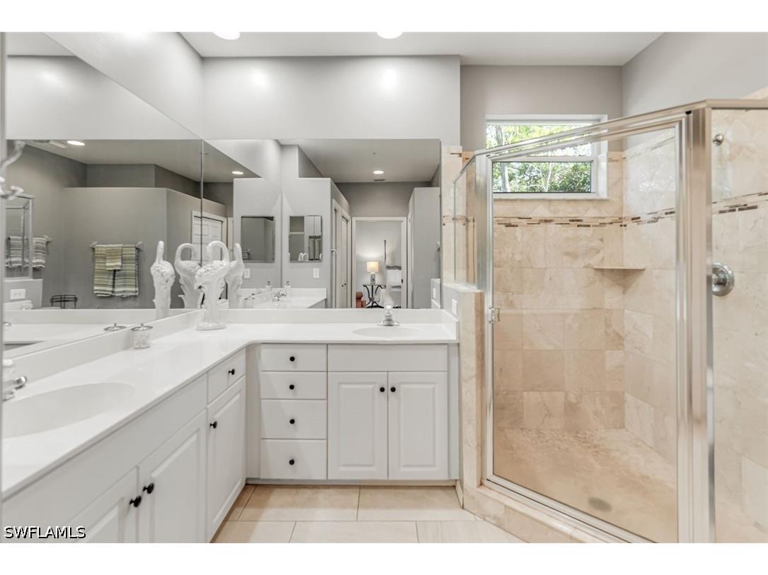 8267 Parkstone Place #201 Naples FL 34120 226012921 image14