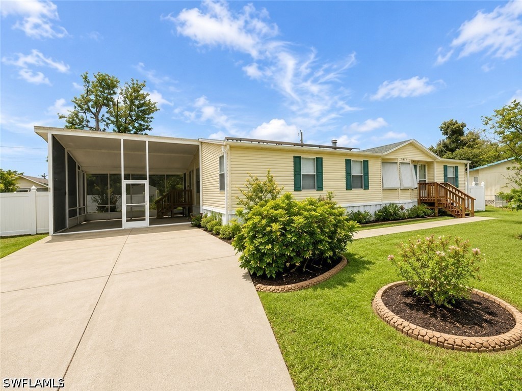 8269 Penny Drive North Fort Myers FL 33917 226021264 image1