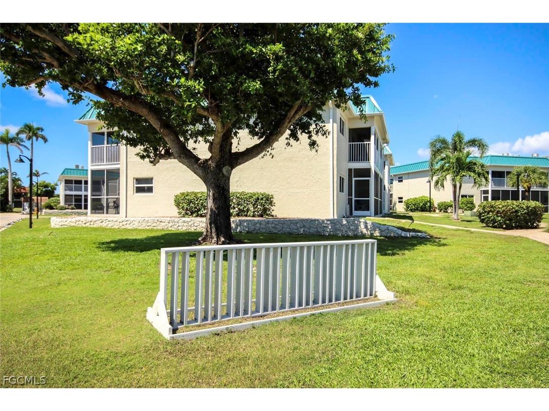 827 E Gulf Drive #D3 Sanibel FL 33957 2026011648 image30