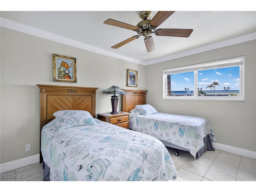 827 E Gulf Drive #J7 Sanibel FL 33957 2025010549 image17