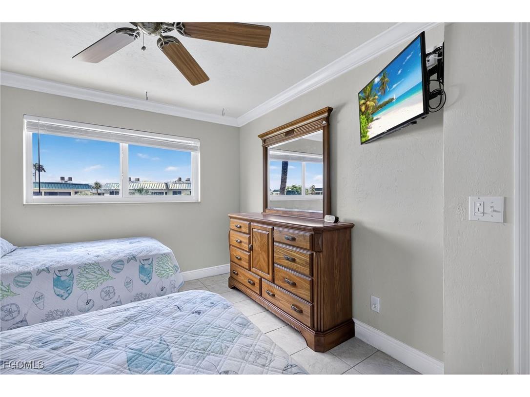 827 E Gulf Drive #J7 Sanibel FL 33957 2025010549 image18