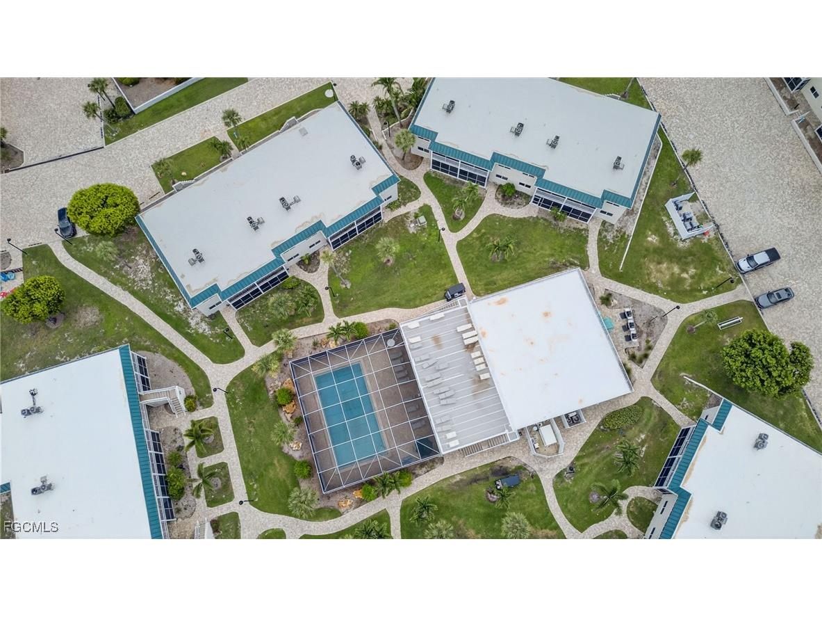827 E Gulf Drive #J7 Sanibel FL 33957 2025010549 image29