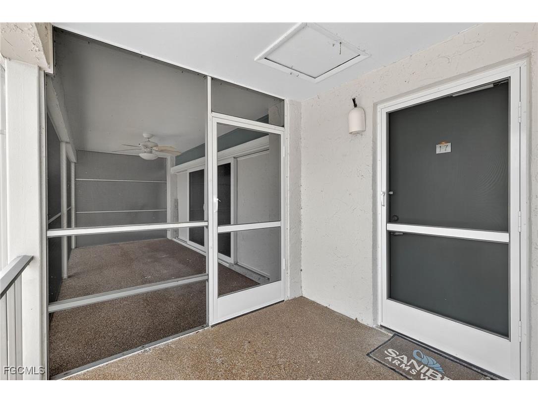 827 E Gulf Drive #J7 Sanibel FL 33957 2025010549 image4