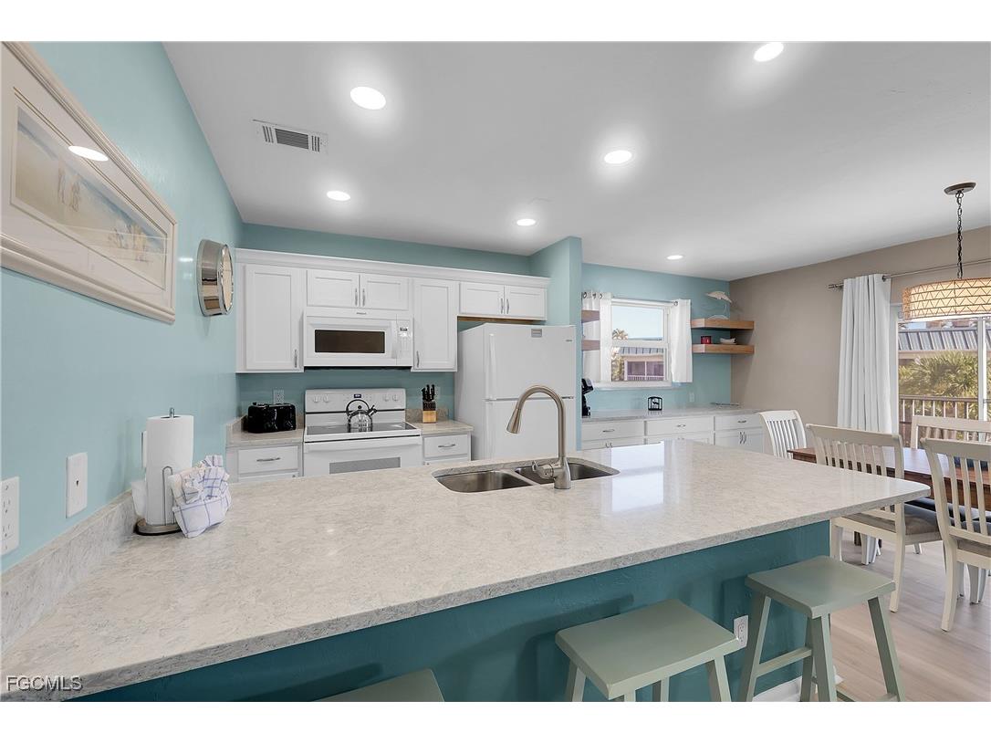 827 E Gulf Drive #K8 Sanibel FL 33957 2025023558 image14