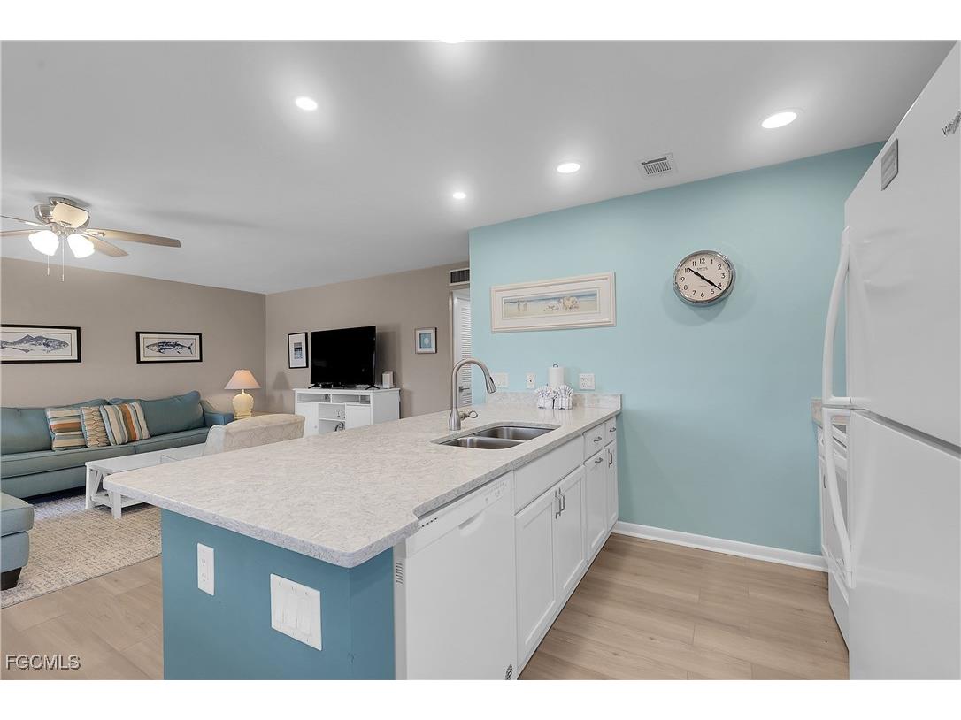 827 E Gulf Drive #K8 Sanibel FL 33957 2025023558 image15