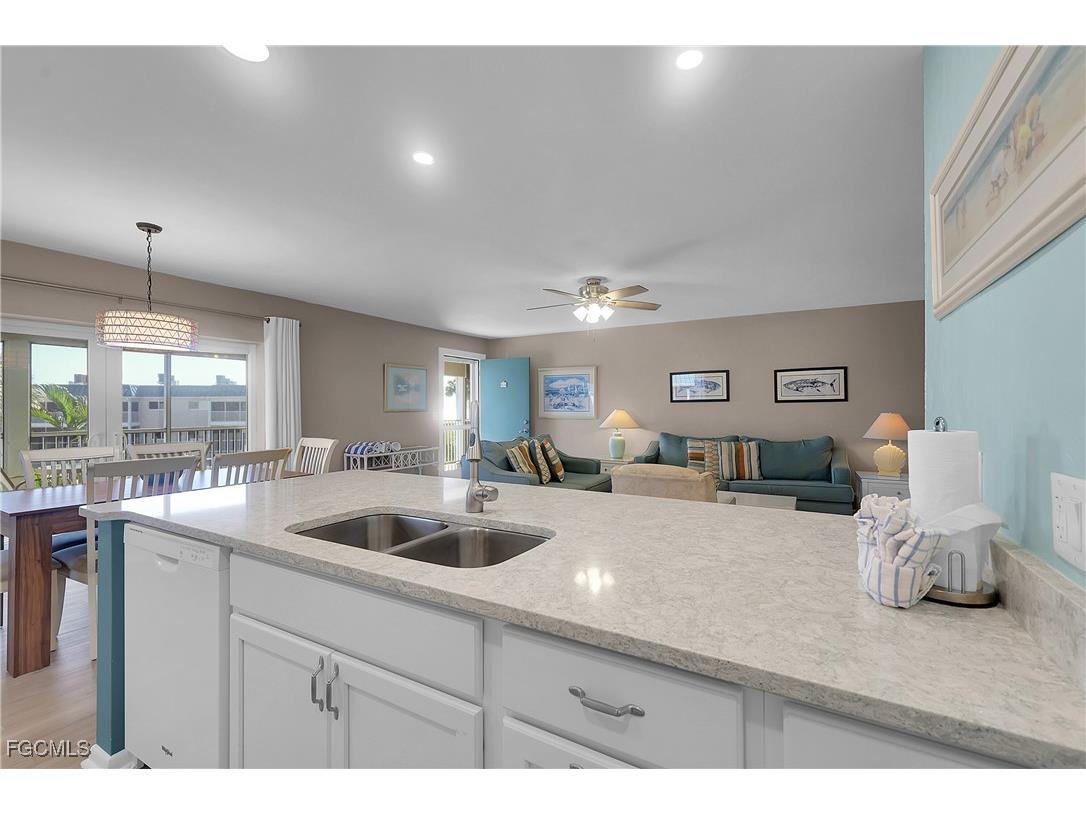 827 E Gulf Drive #K8 Sanibel FL 33957 2025023558 image16