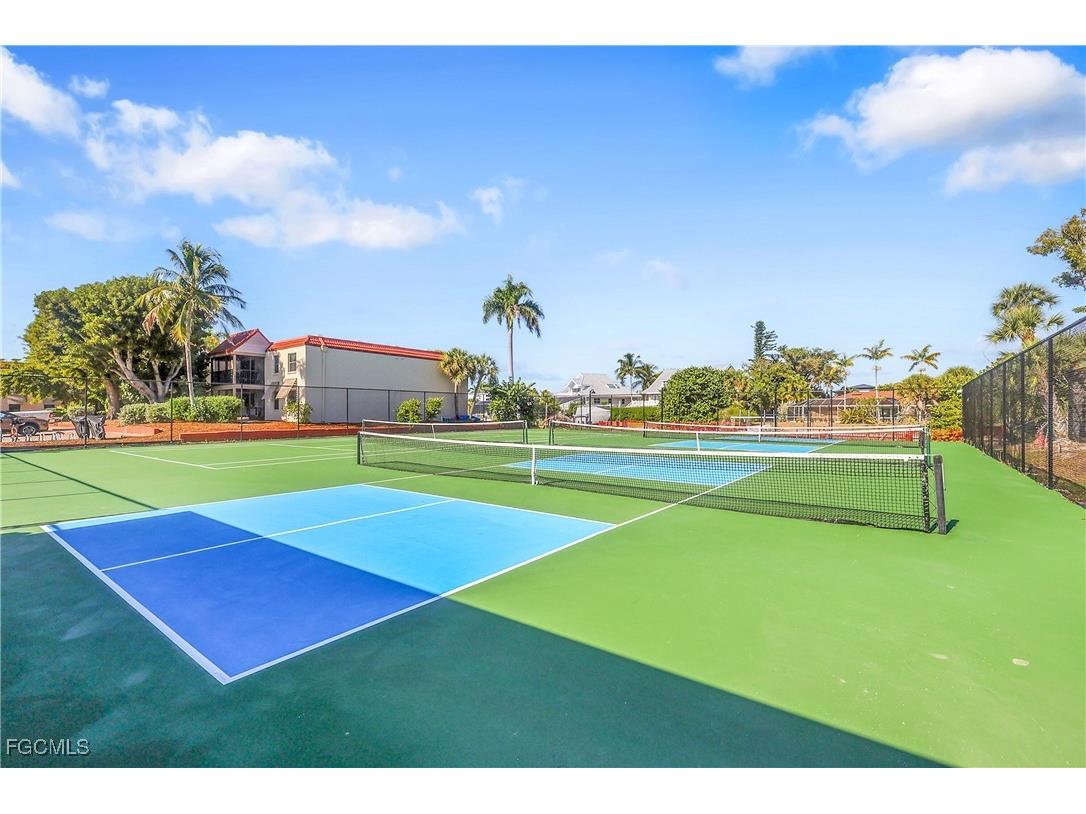 827 E Gulf Drive #K8 Sanibel FL 33957 2025023558 image35