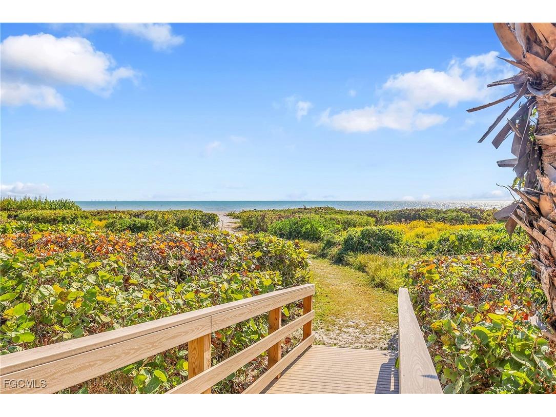 827 E Gulf Drive #K8 Sanibel FL 33957 2025023558 image38