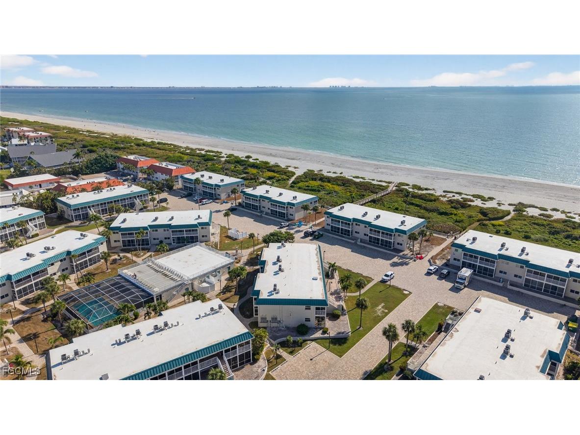 827 E Gulf Drive #L2 Sanibel FL 33957 2025021639 image31