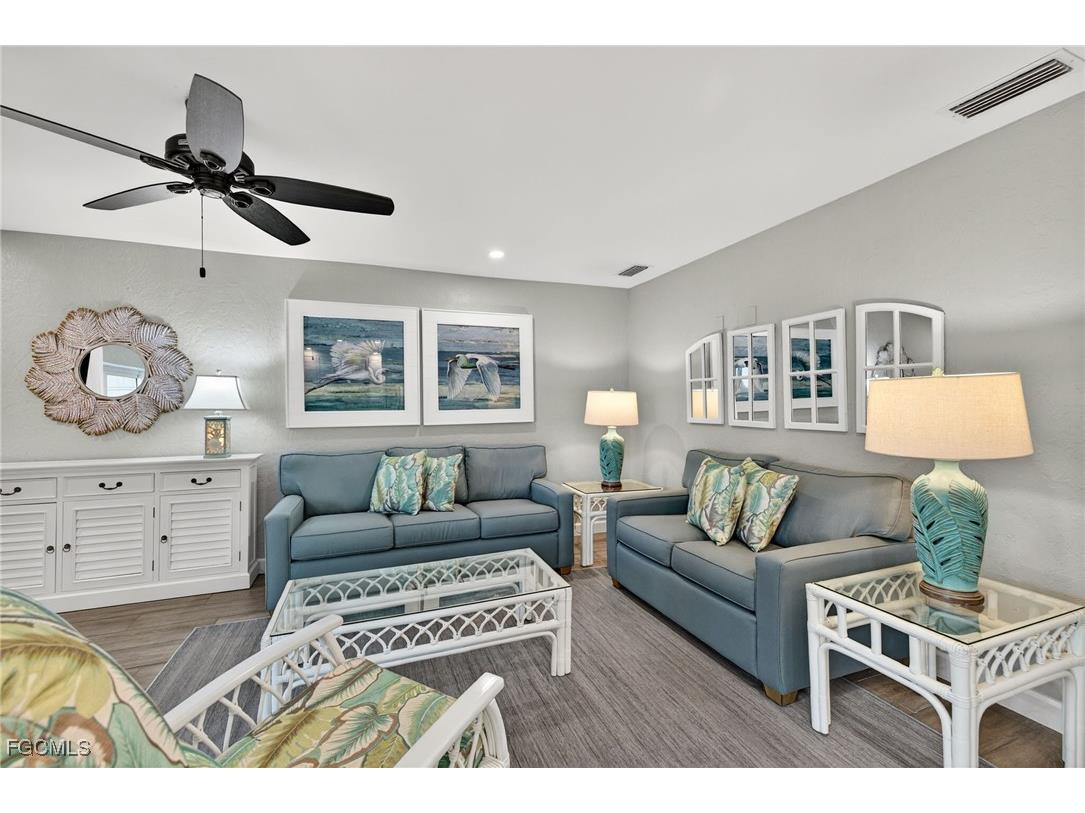 827 E Gulf Drive #L2 Sanibel FL 33957 2025021639 image5