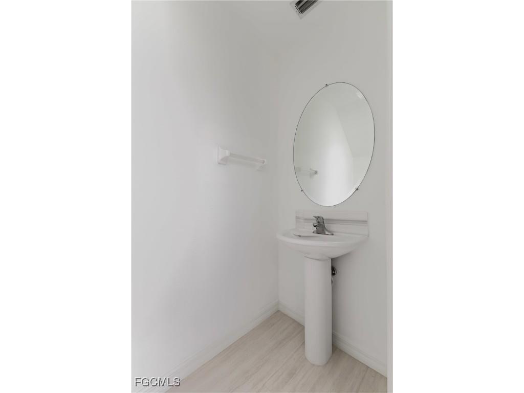 827 Hampton Circle #146 Naples FL 34105 2025019460 image14