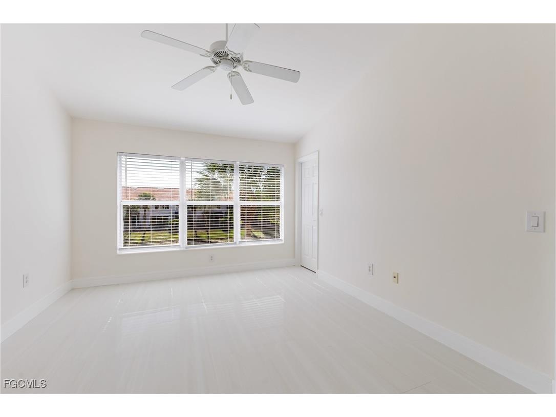 827 Hampton Circle #146 Naples FL 34105 2025019460 image16