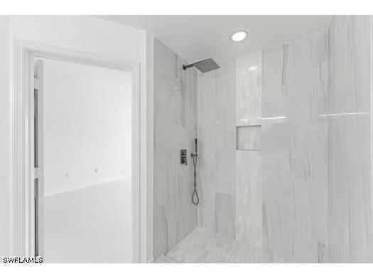 827 Hampton Circle #146 Naples FL 34105 226022969 image17
